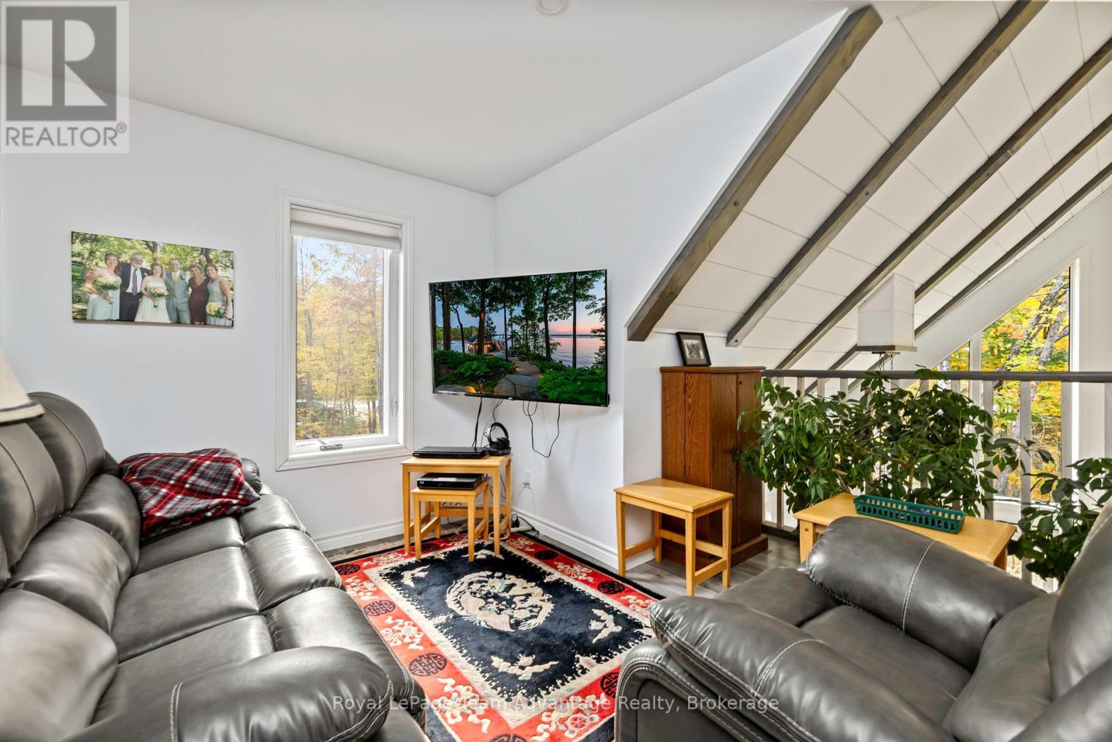 17 Hagerman Court Property Photo 21