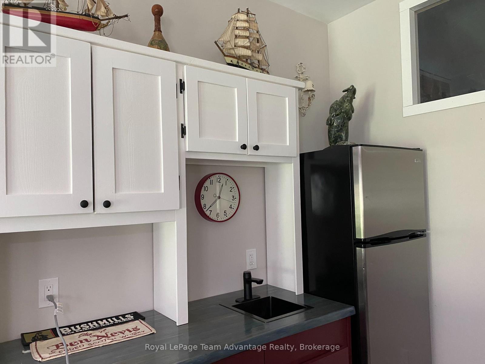 17 Hagerman Court Property Photo 31