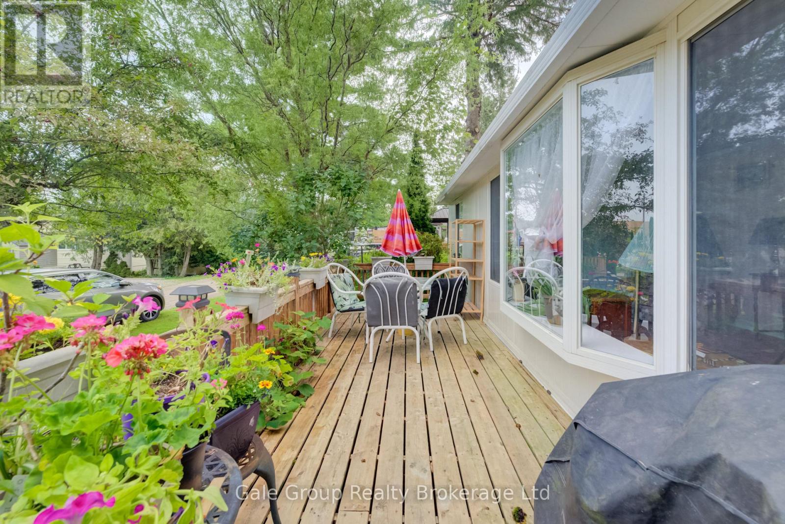 40 - 495856 10th Line Property Photo 2