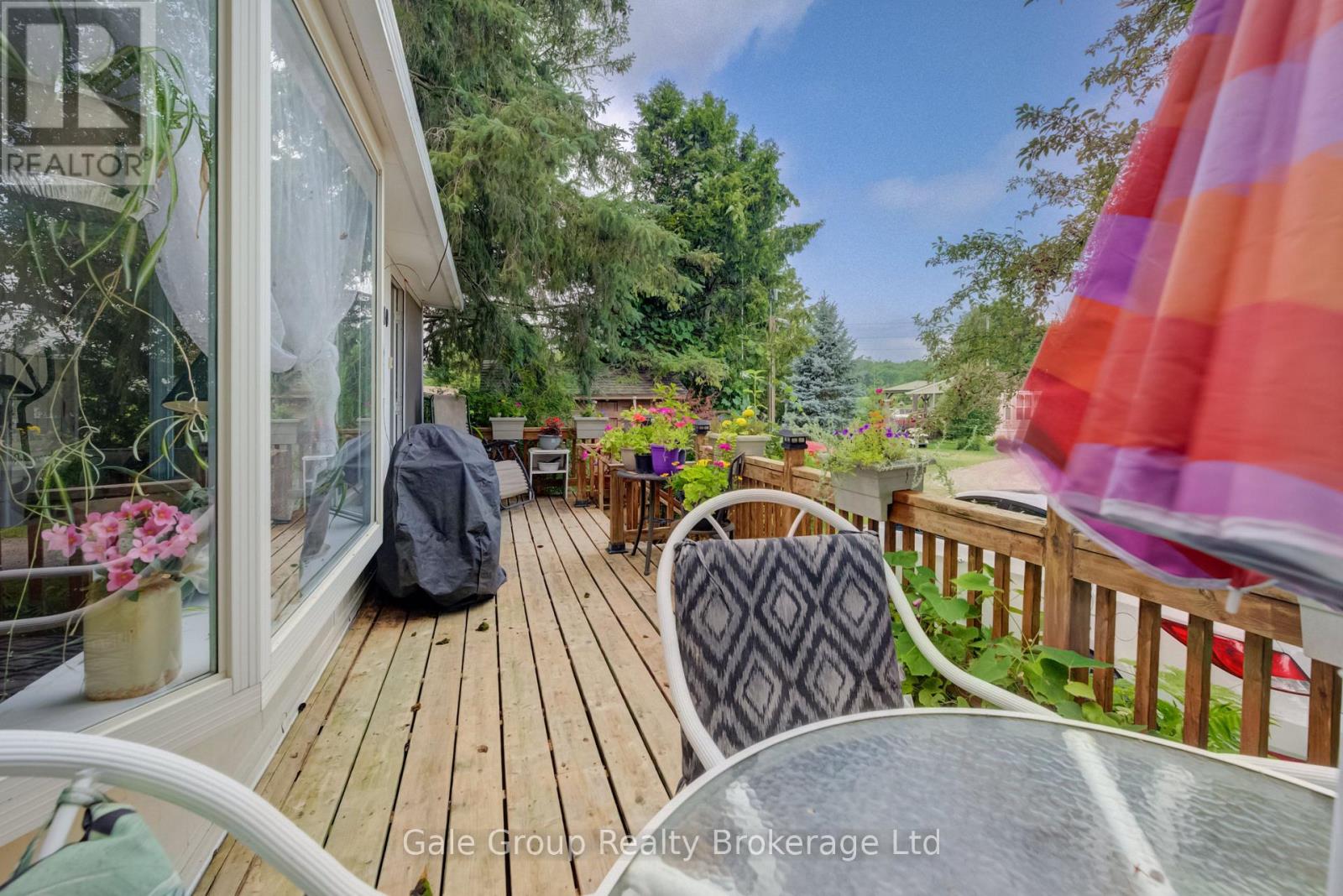 40 - 495856 10th Line Property Photo 4