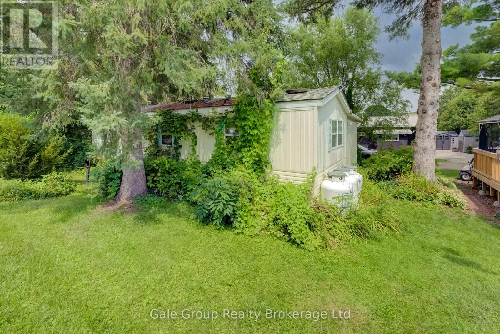 40 - 495856 10th Line Property Photo 23