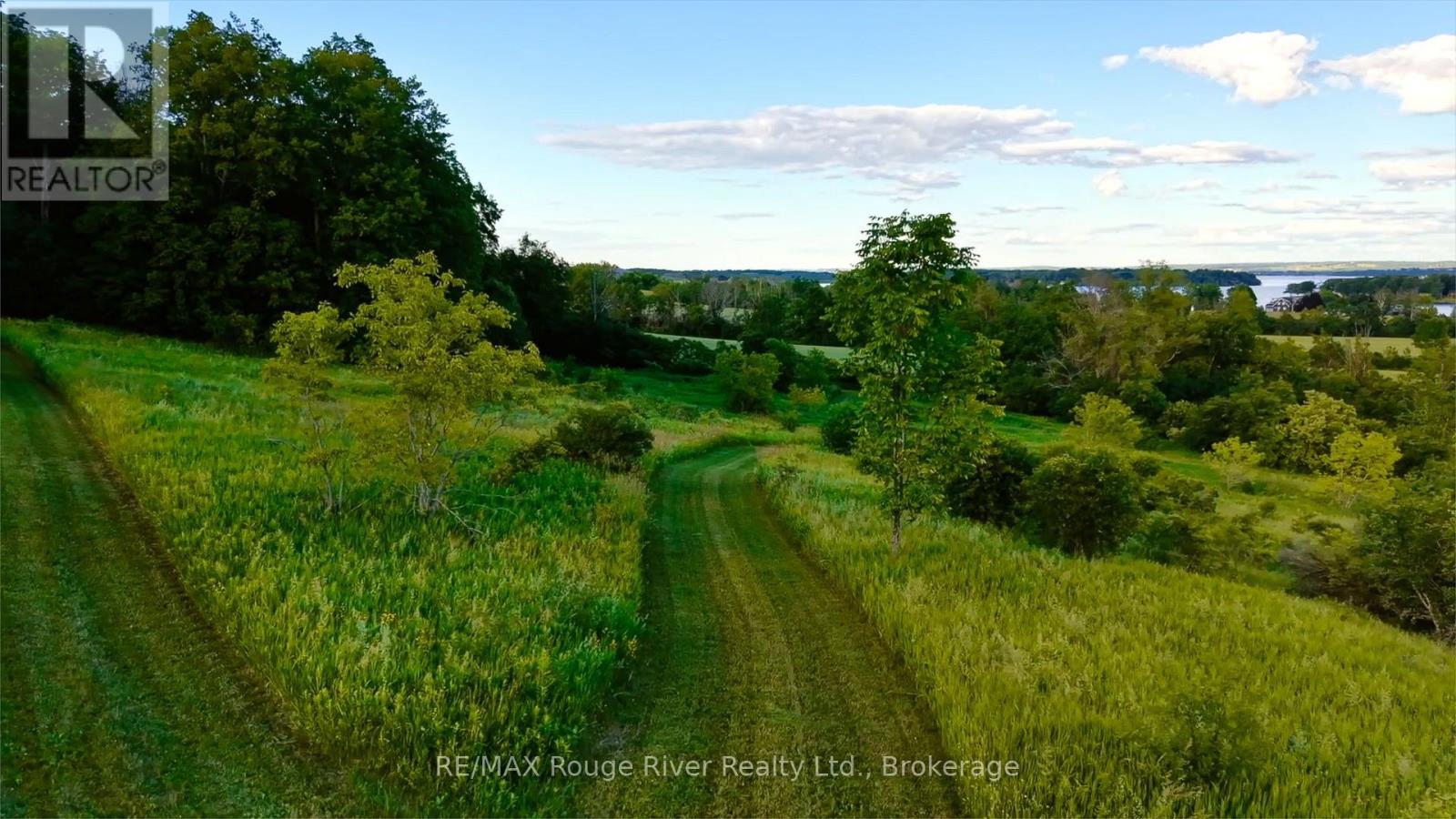 733 County Rd 2 Rd Road E Property Photo 17