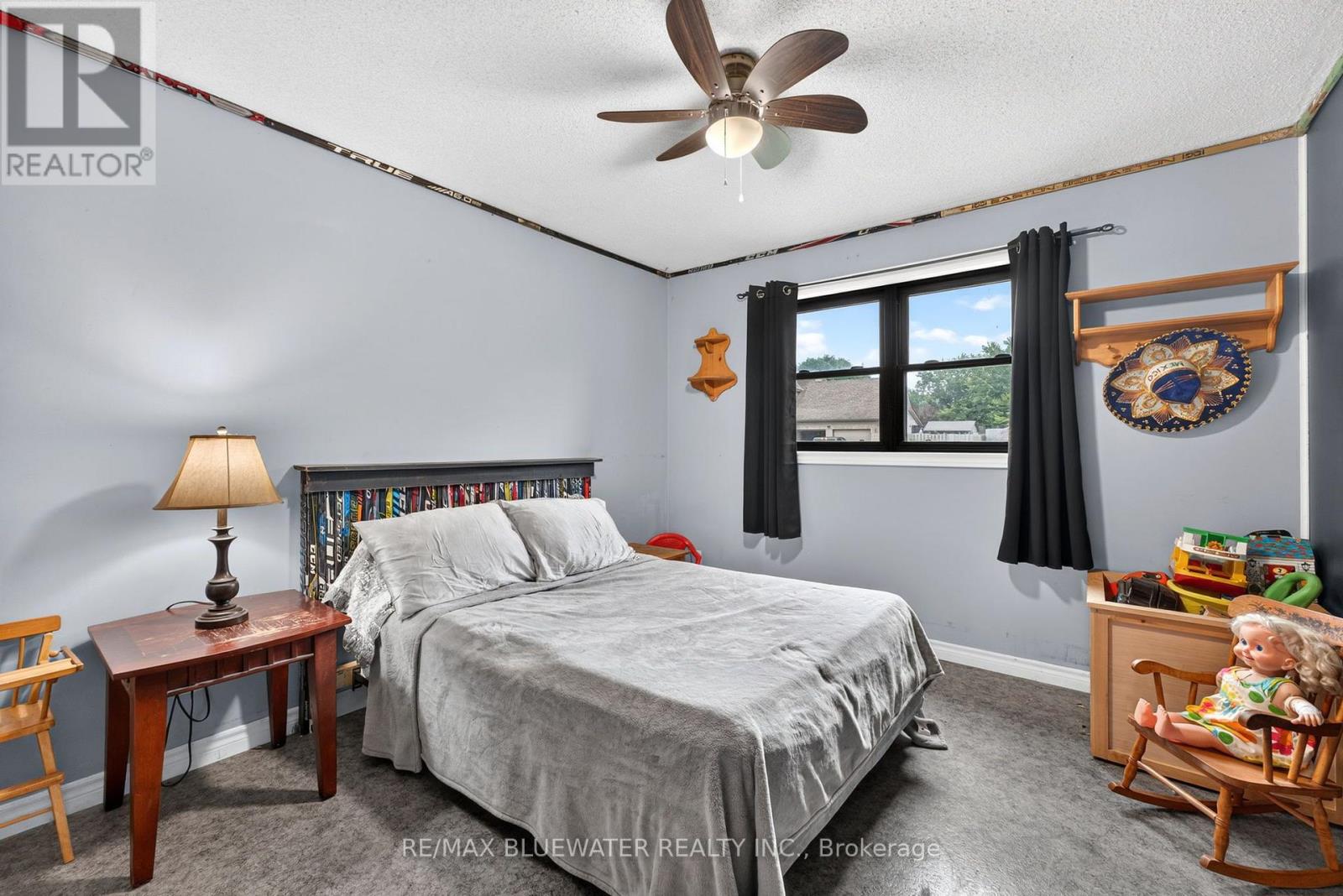 210 Hill Street Property Photo 16