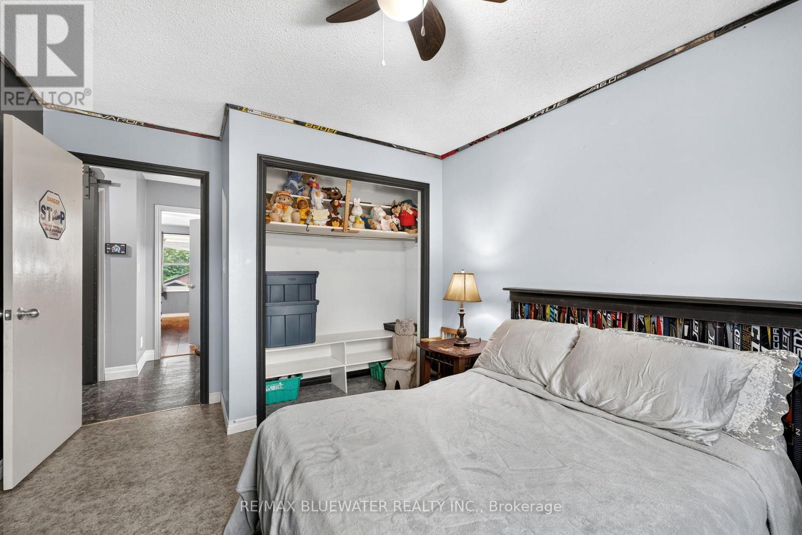 210 Hill Street Property Photo 17