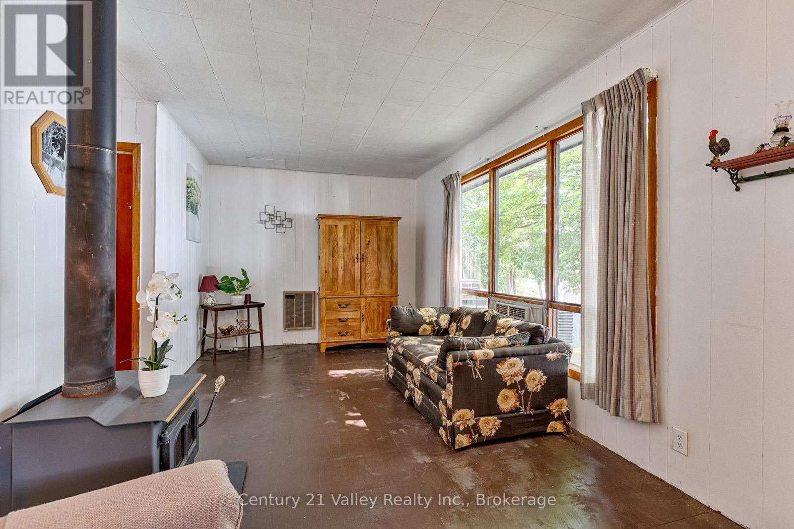 27a Maple Grove Lane Property Photo 14