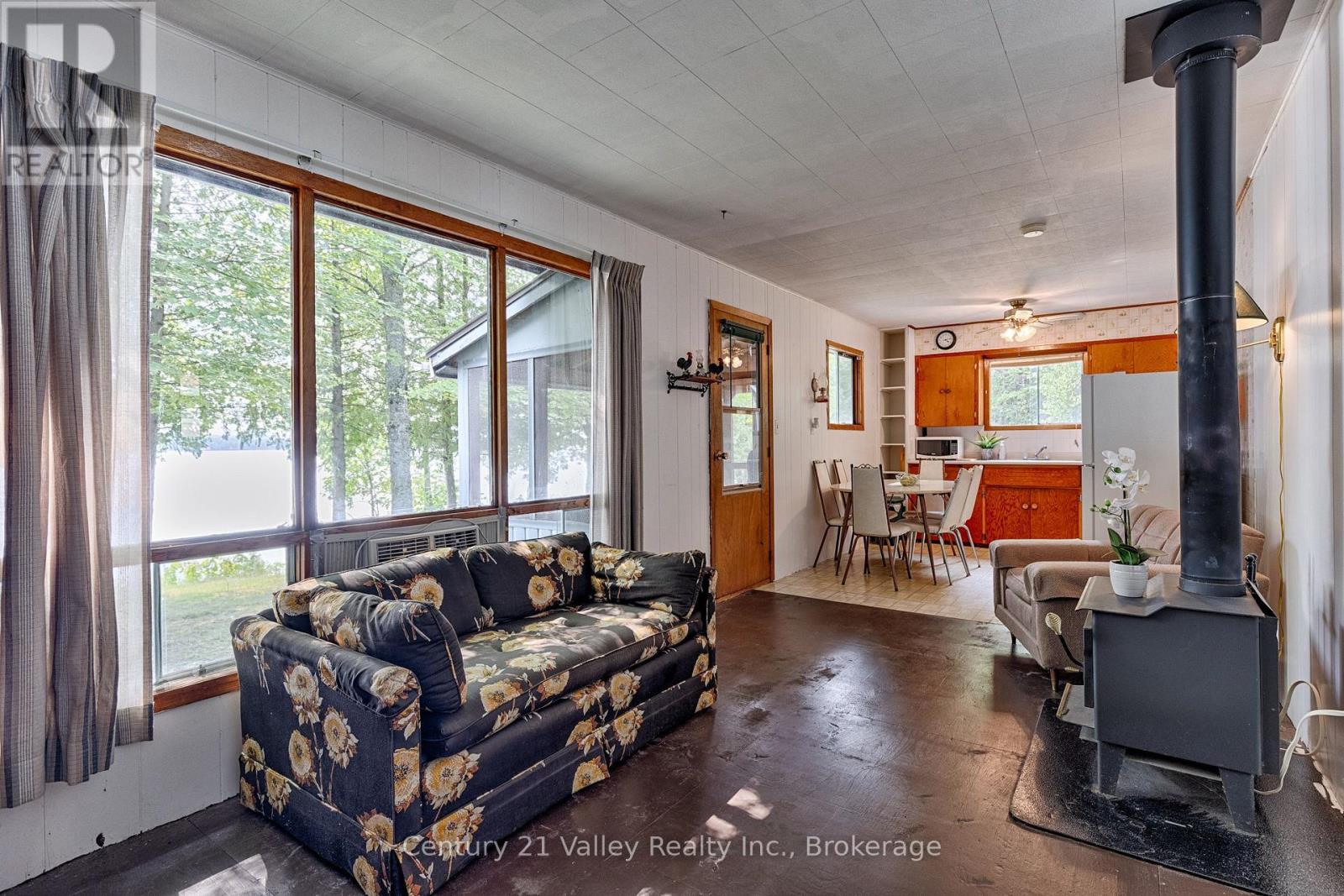 27a Maple Grove Lane Property Photo 15