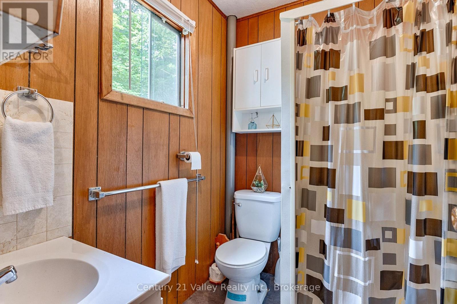 27a Maple Grove Lane Property Photo 21