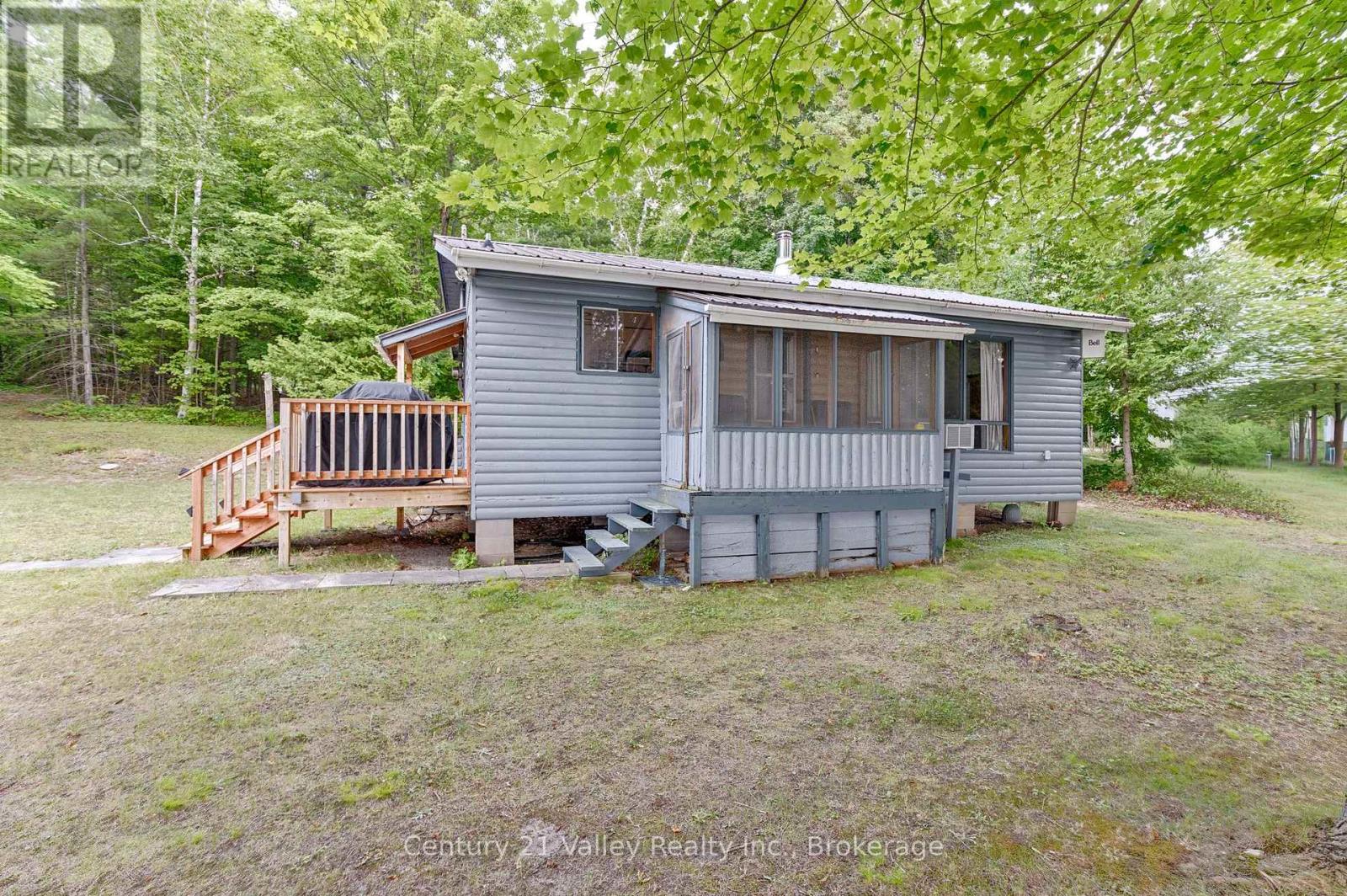27a Maple Grove Lane Property Photo 25
