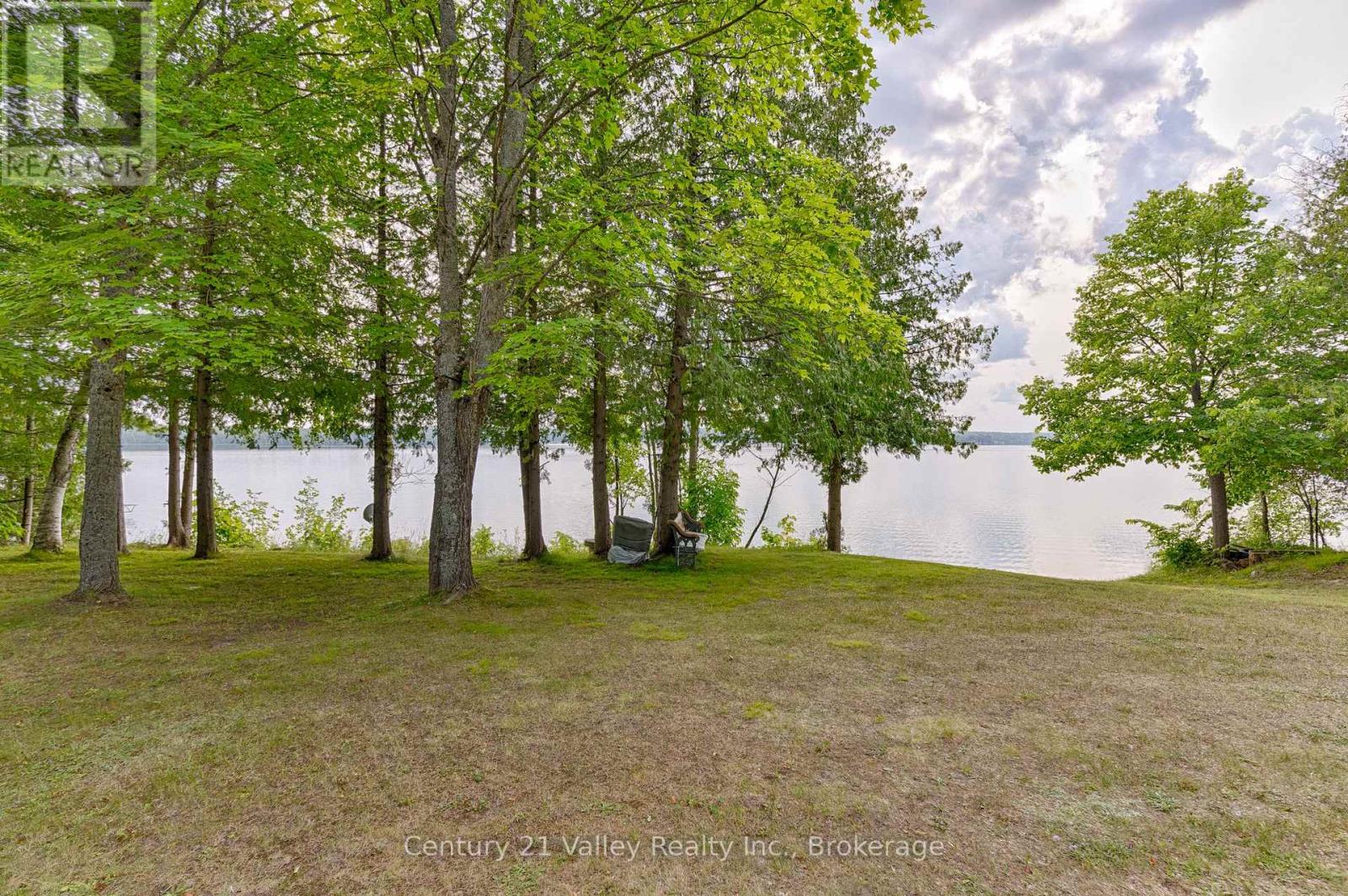 27a Maple Grove Lane Property Photo 29
