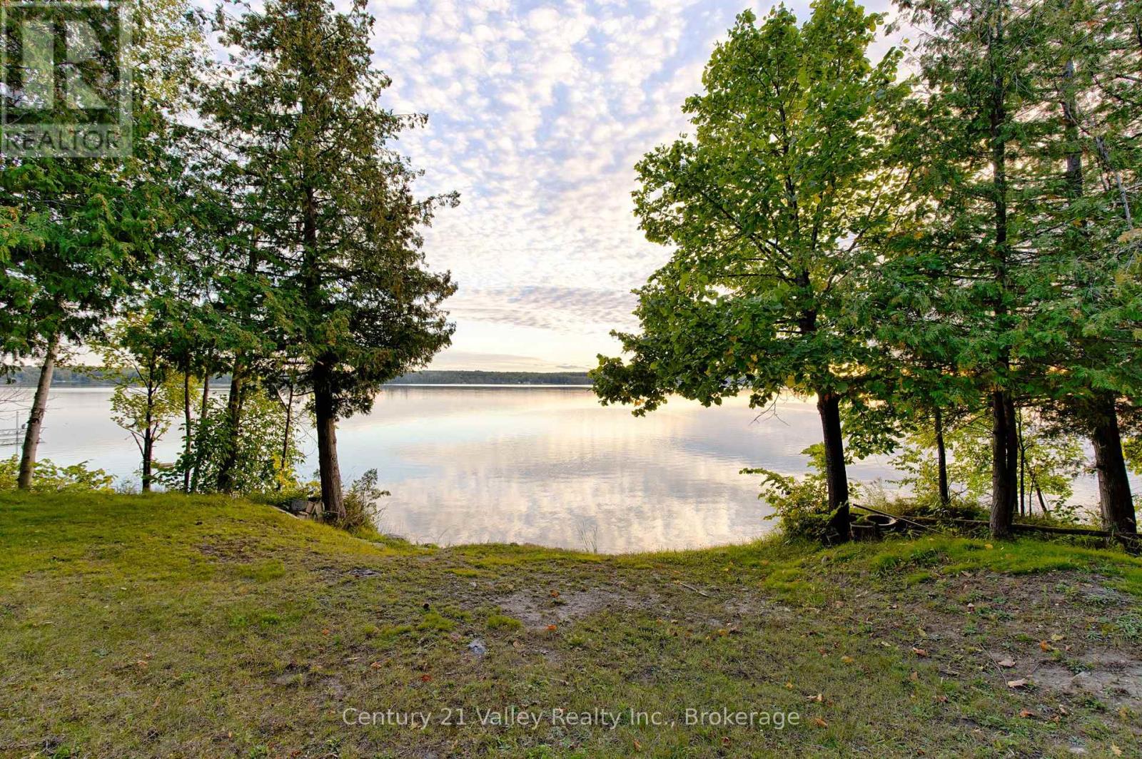 27a Maple Grove Lane Property Photo 44