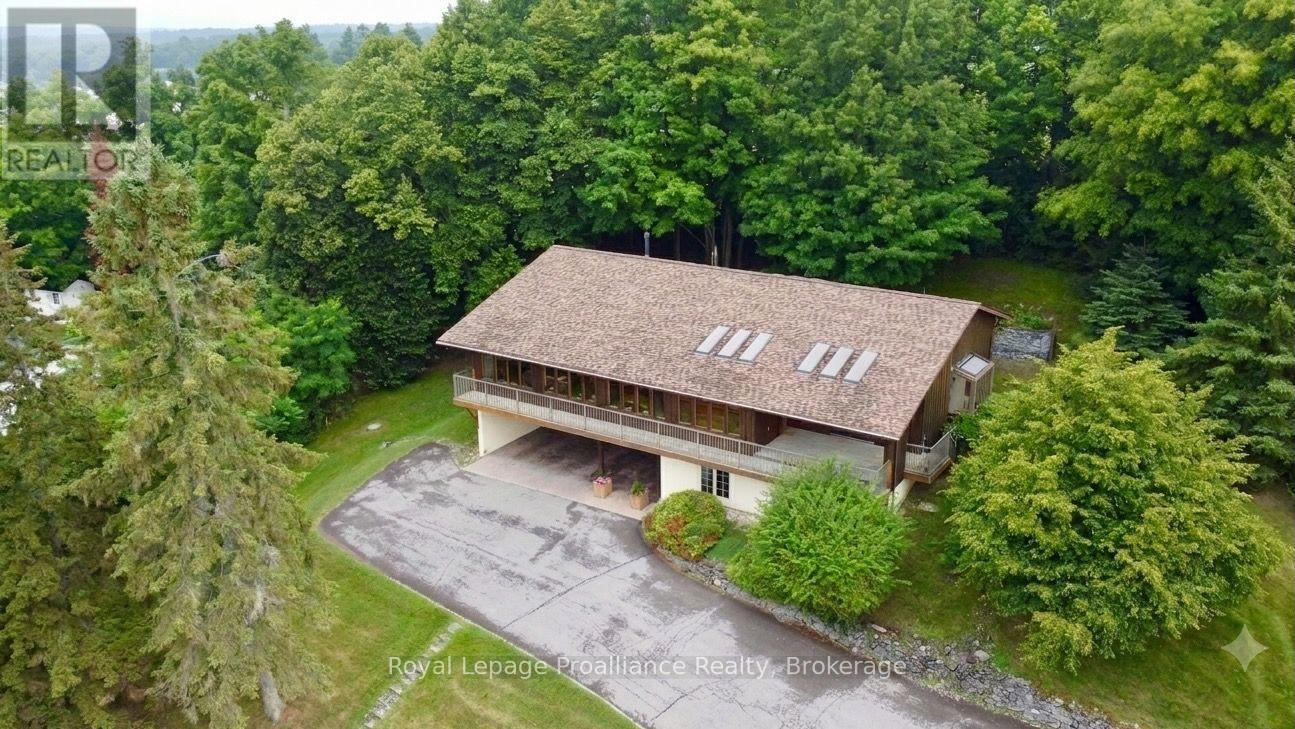 144 Elizabeth Street Property Photo 1
