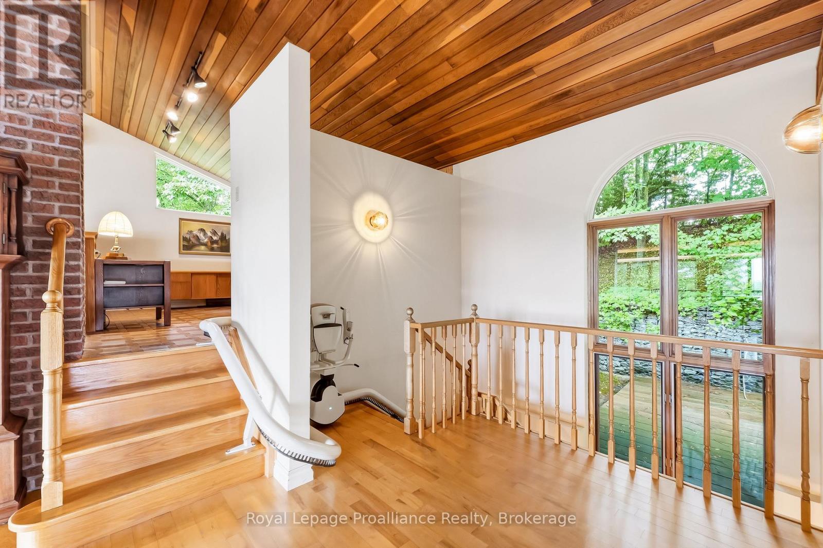 144 Elizabeth Street Property Photo 22