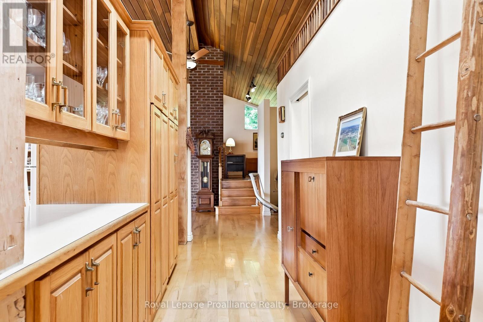 144 Elizabeth Street Property Photo 26