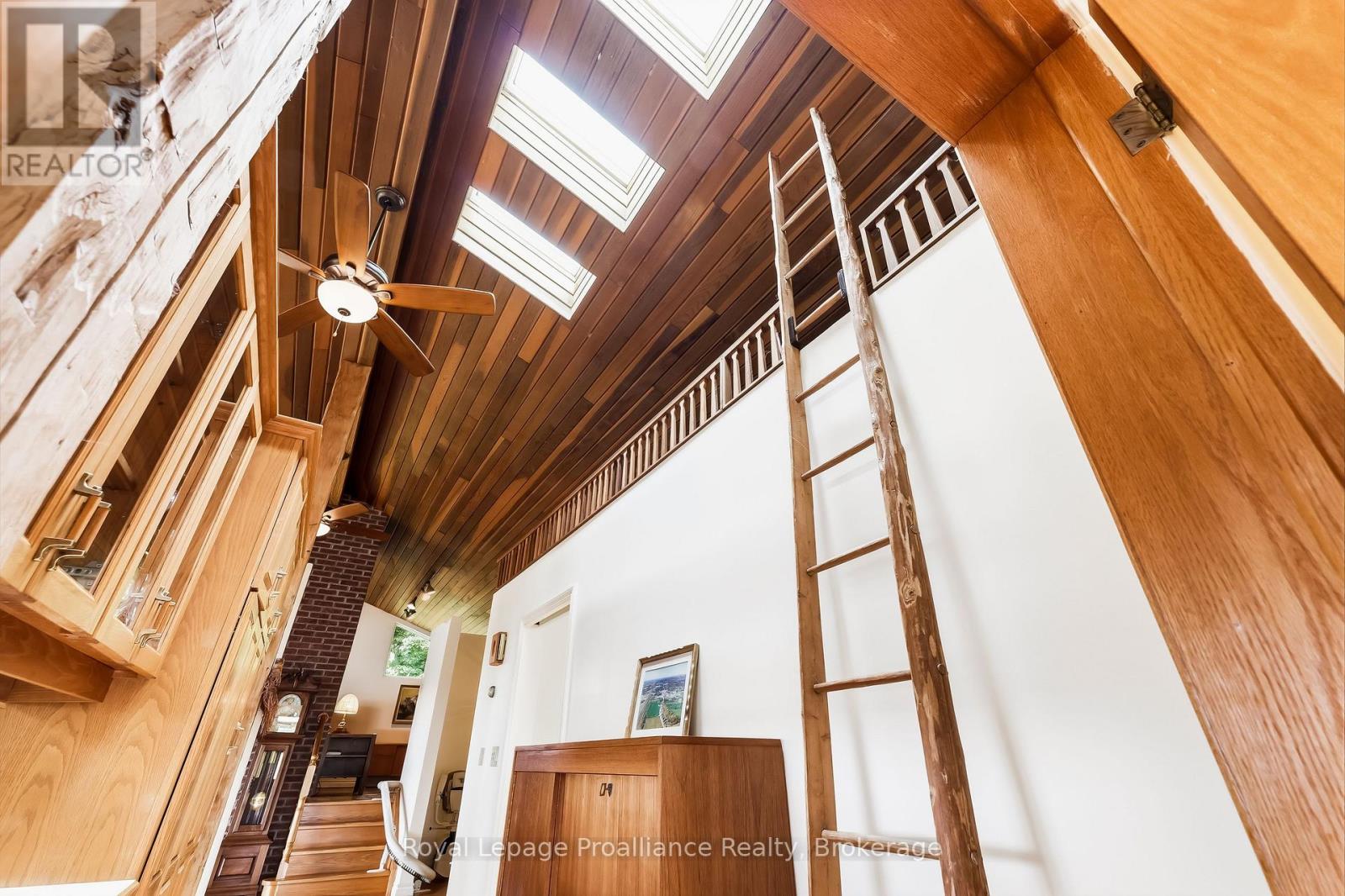 144 Elizabeth Street Property Photo 27