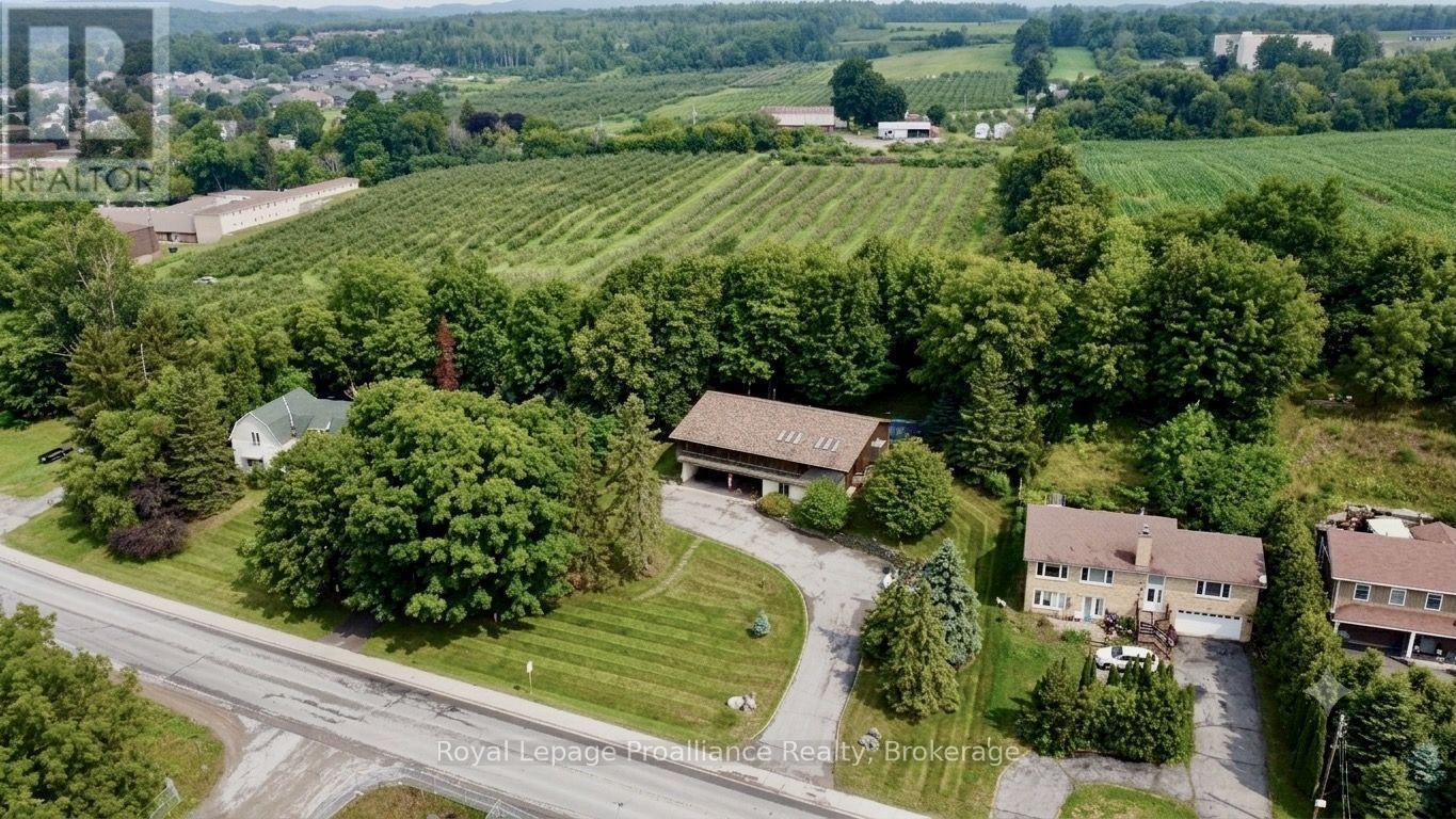144 Elizabeth Street Property Photo 47