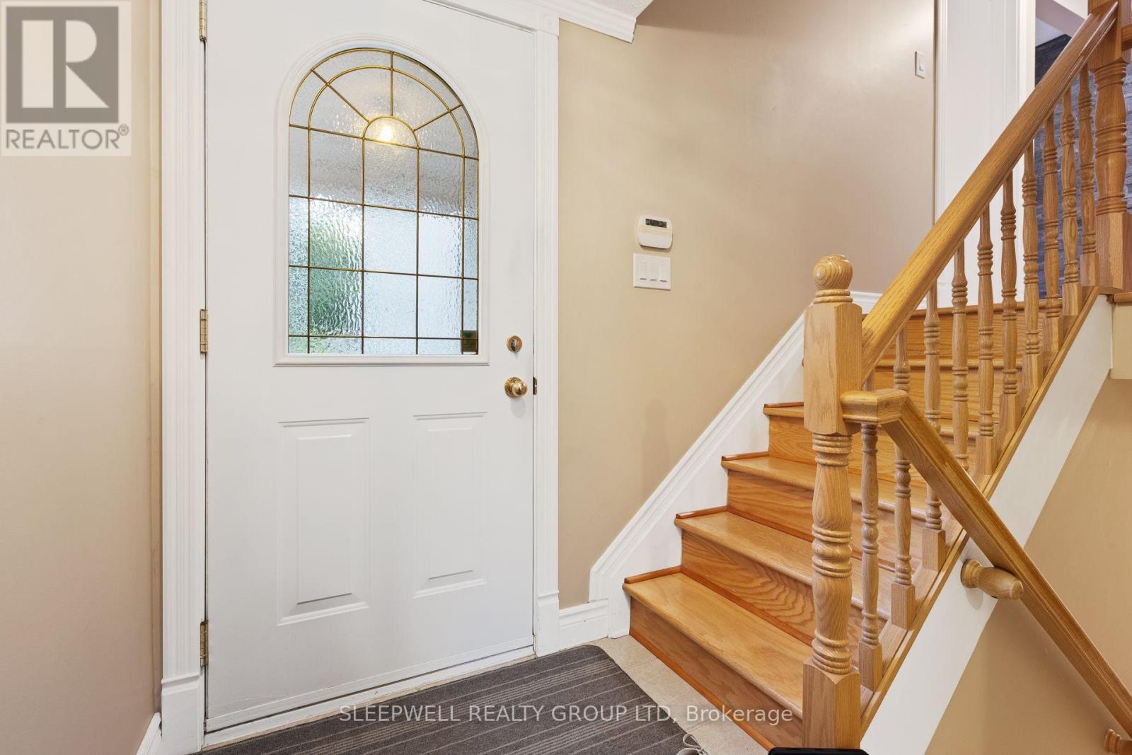 42 Charkay Street Property Photo 2