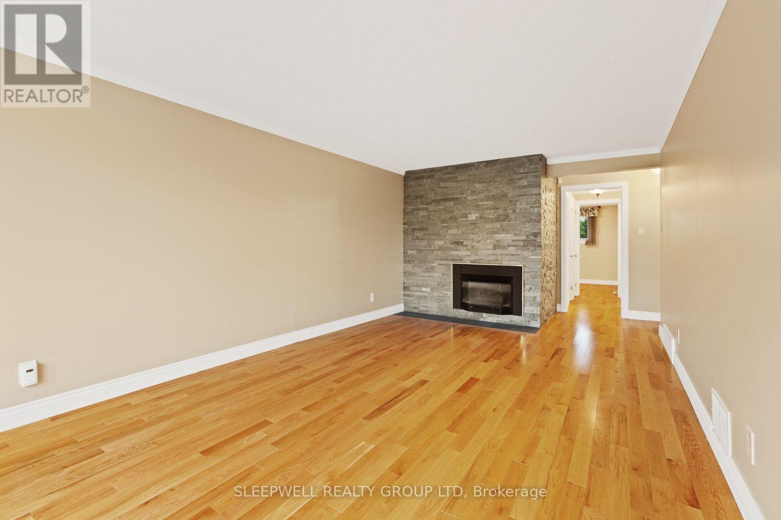 42 Charkay Street Property Photo 5
