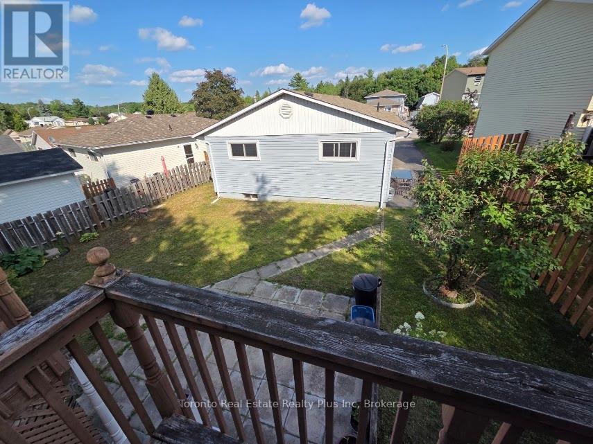 83 Laurier Road Property Photo 31