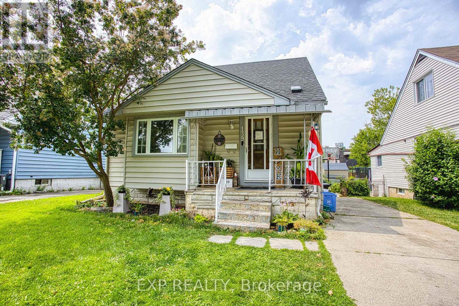 139 Glassco Avenue N Photo de la propriété 1