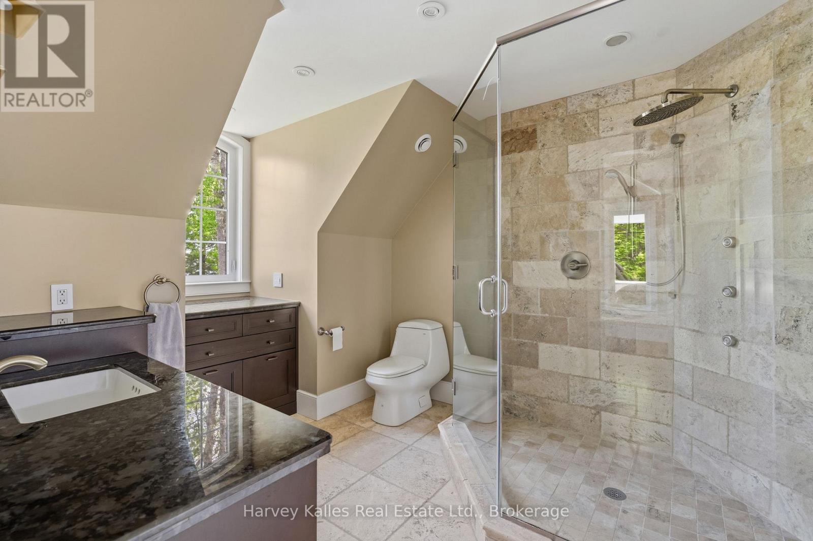 161 Town Line Road E Property Photo 30
