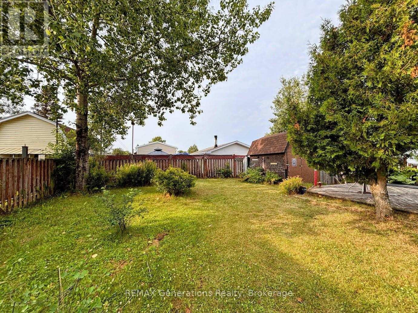24 Jackson Crescent Property Photo 19