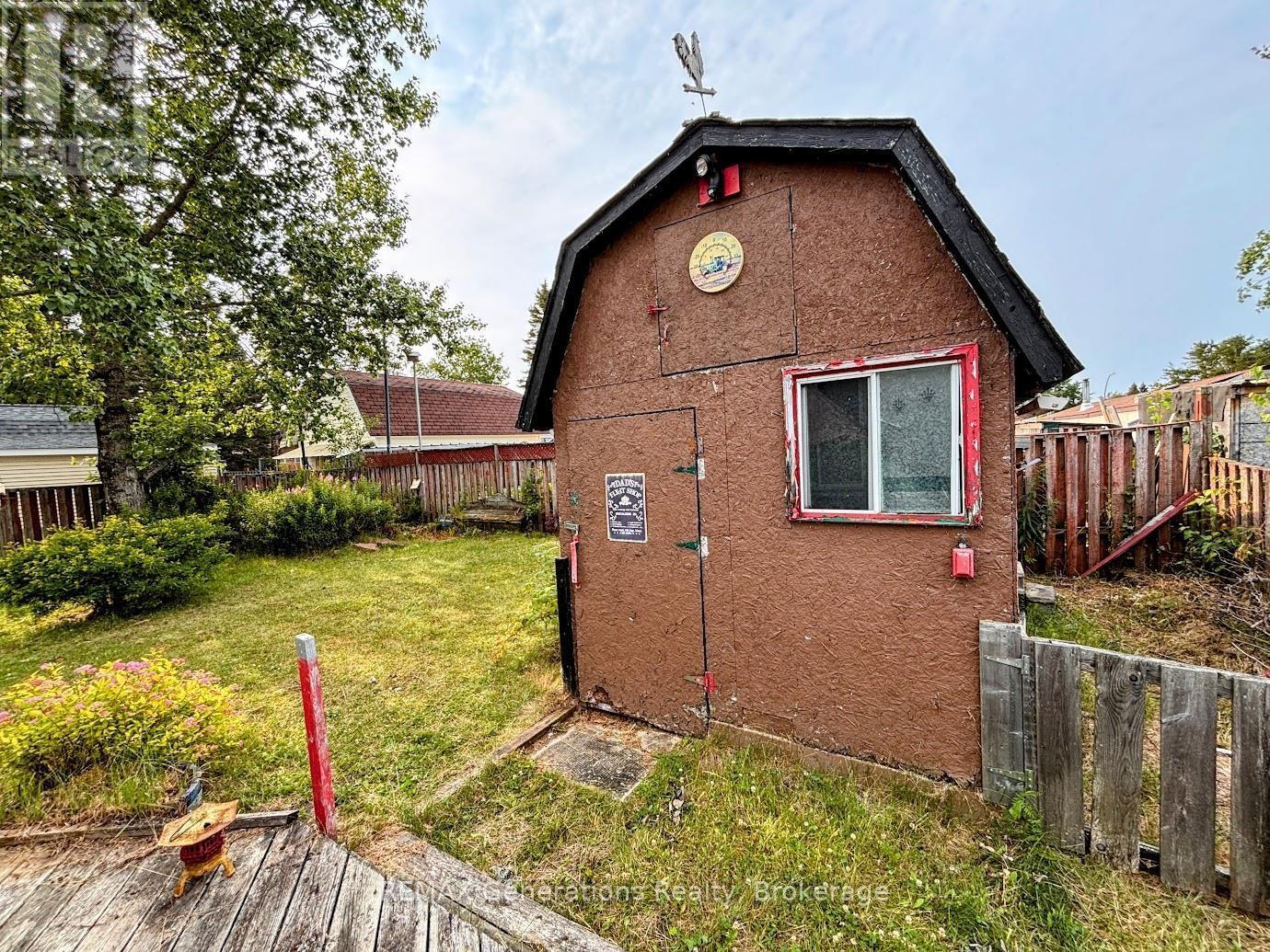 24 Jackson Crescent Property Photo 26
