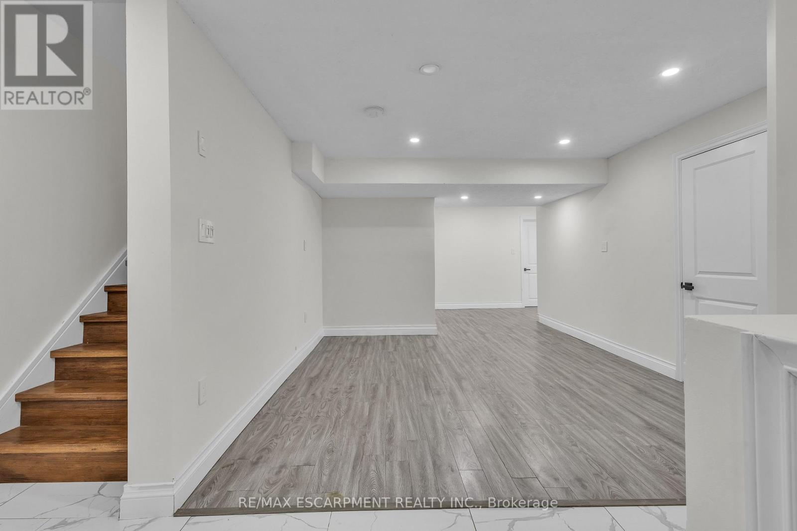 73 Fitzgerald Drive Property Photo 40