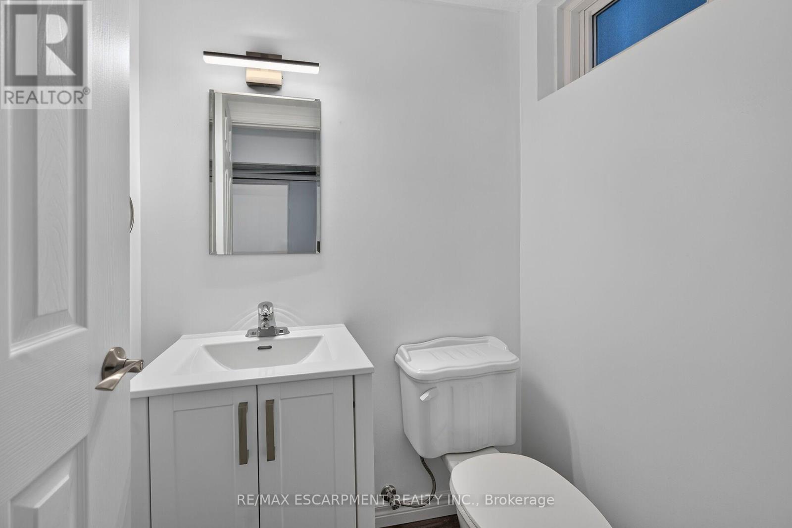2 - 199 York Road Property Photo 45