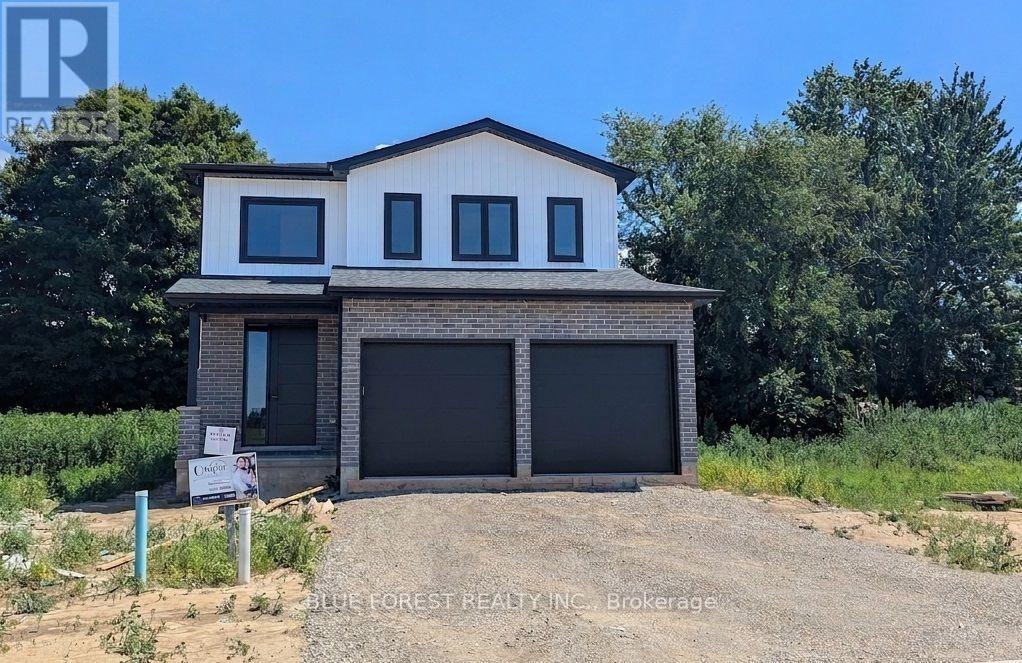 50 Beer Crescent Property Photo 1