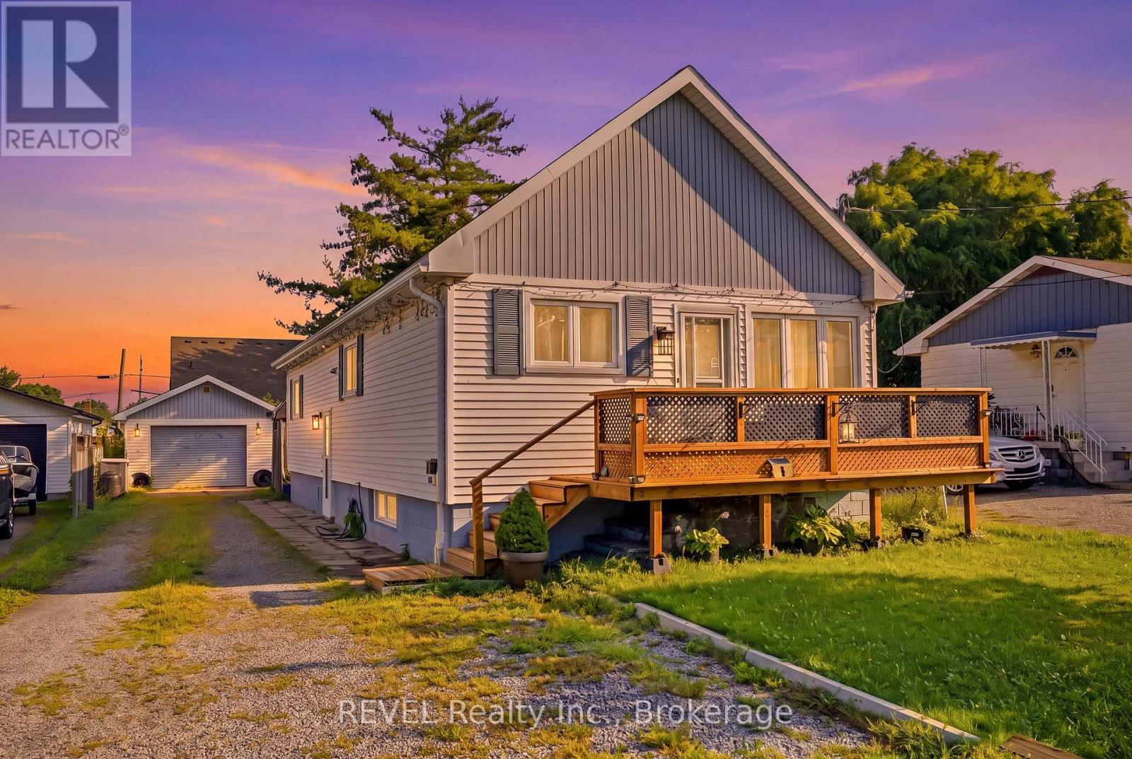 9 Cambridge Avenue Property Photo 1