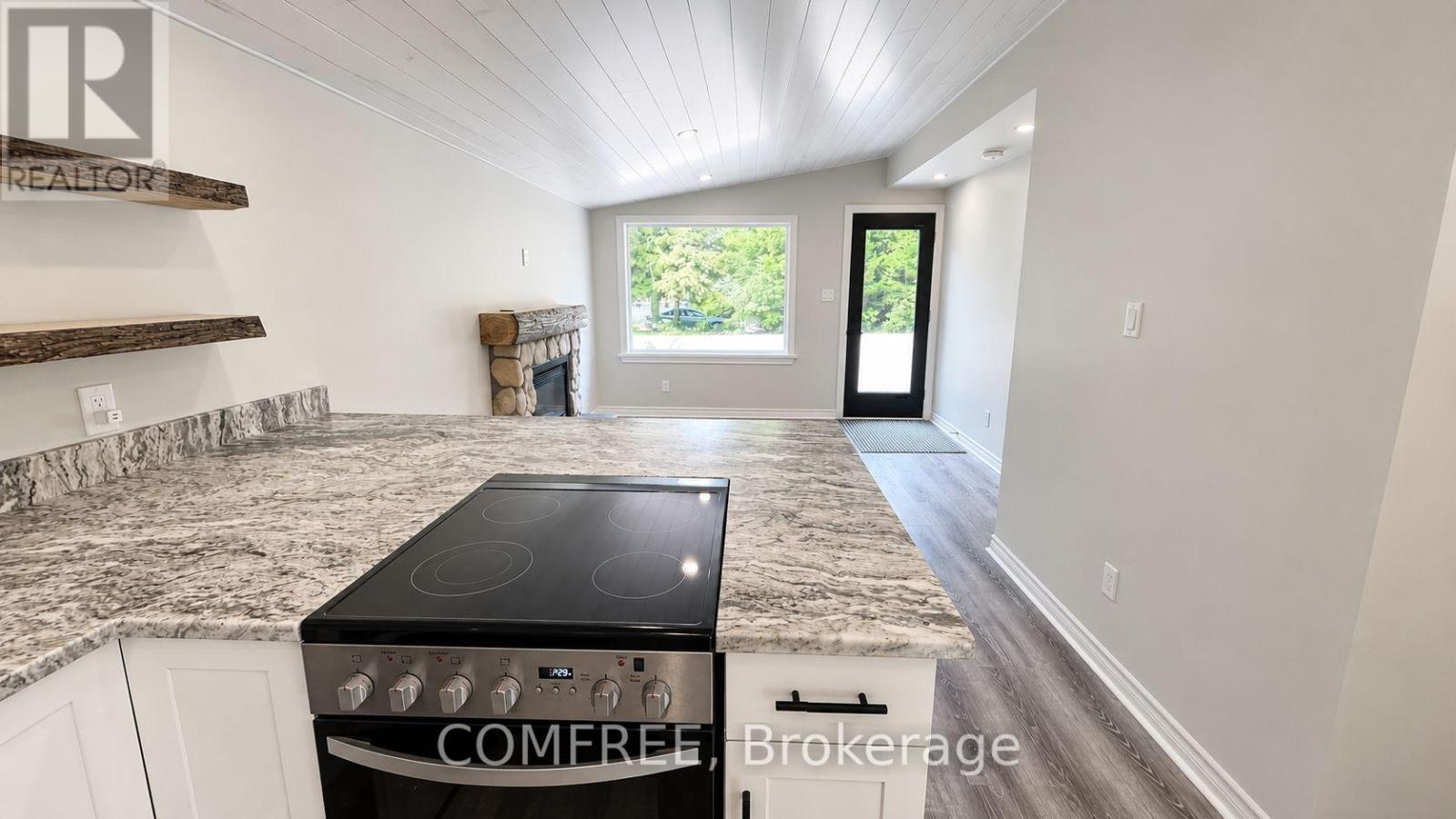 86 South Shore Road Property Photo 10