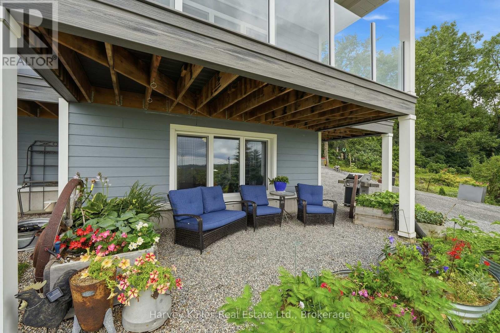 12399 Loyalist Parkway Property Photo 4