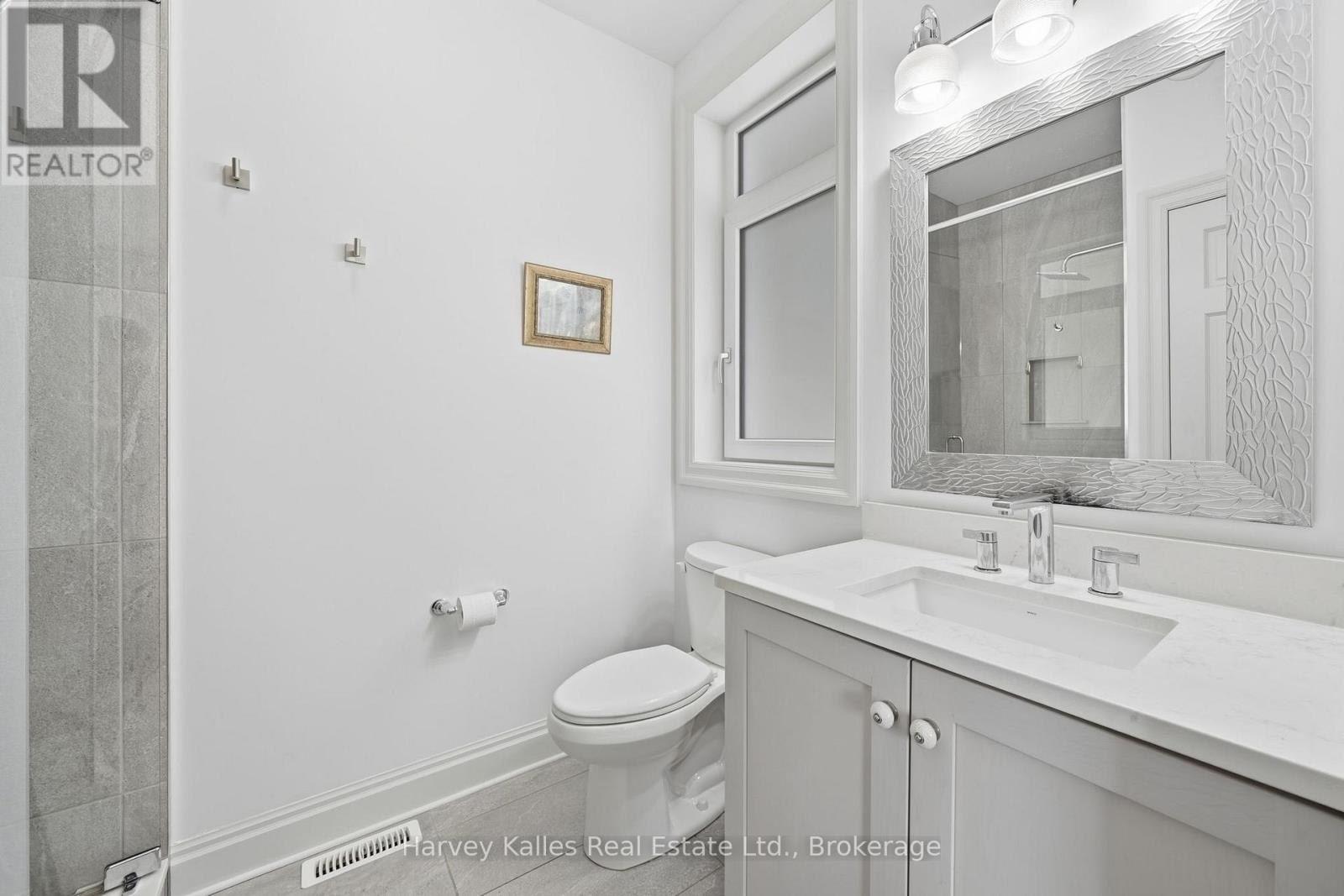 12399 Loyalist Parkway Property Photo 18