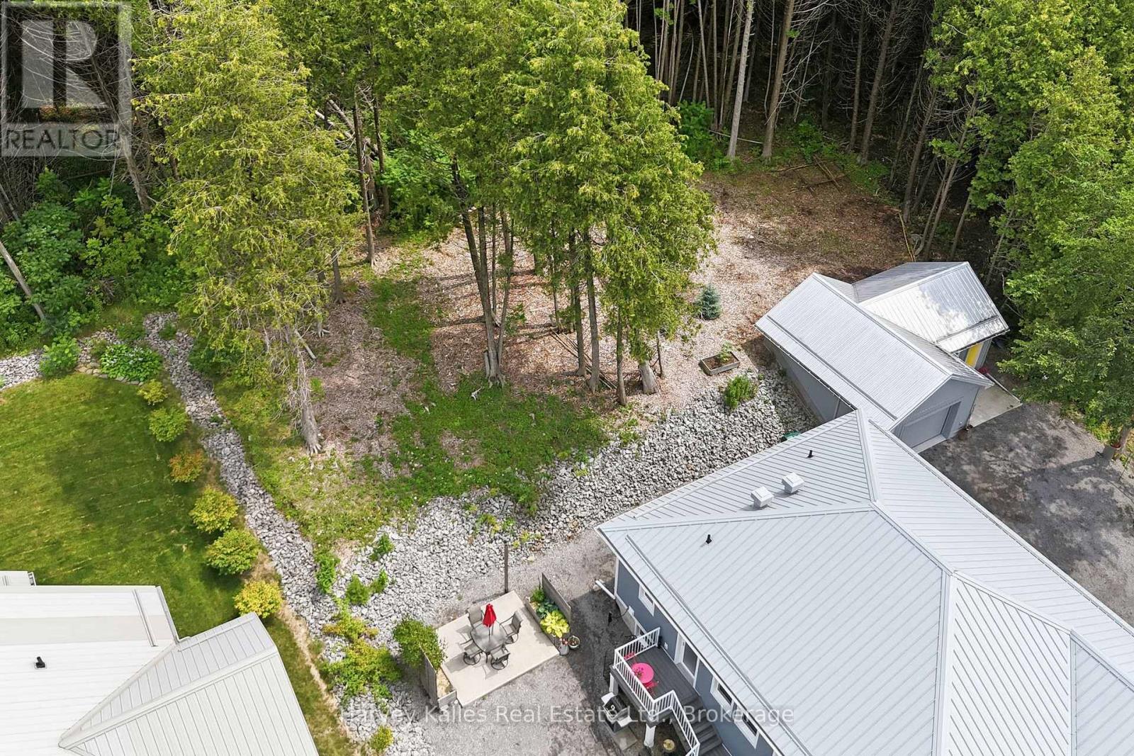 12399 Loyalist Parkway Property Photo 44