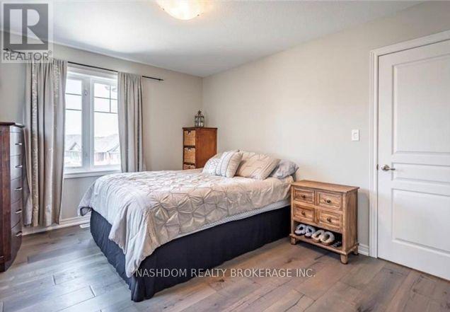 10 Egleston Lane Property Photo 18