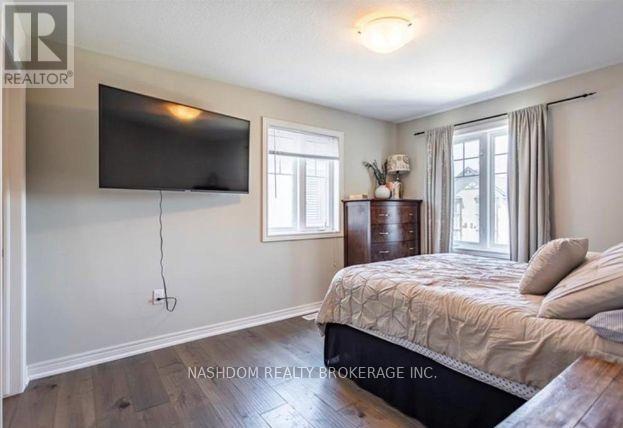 10 Egleston Lane Property Photo 19