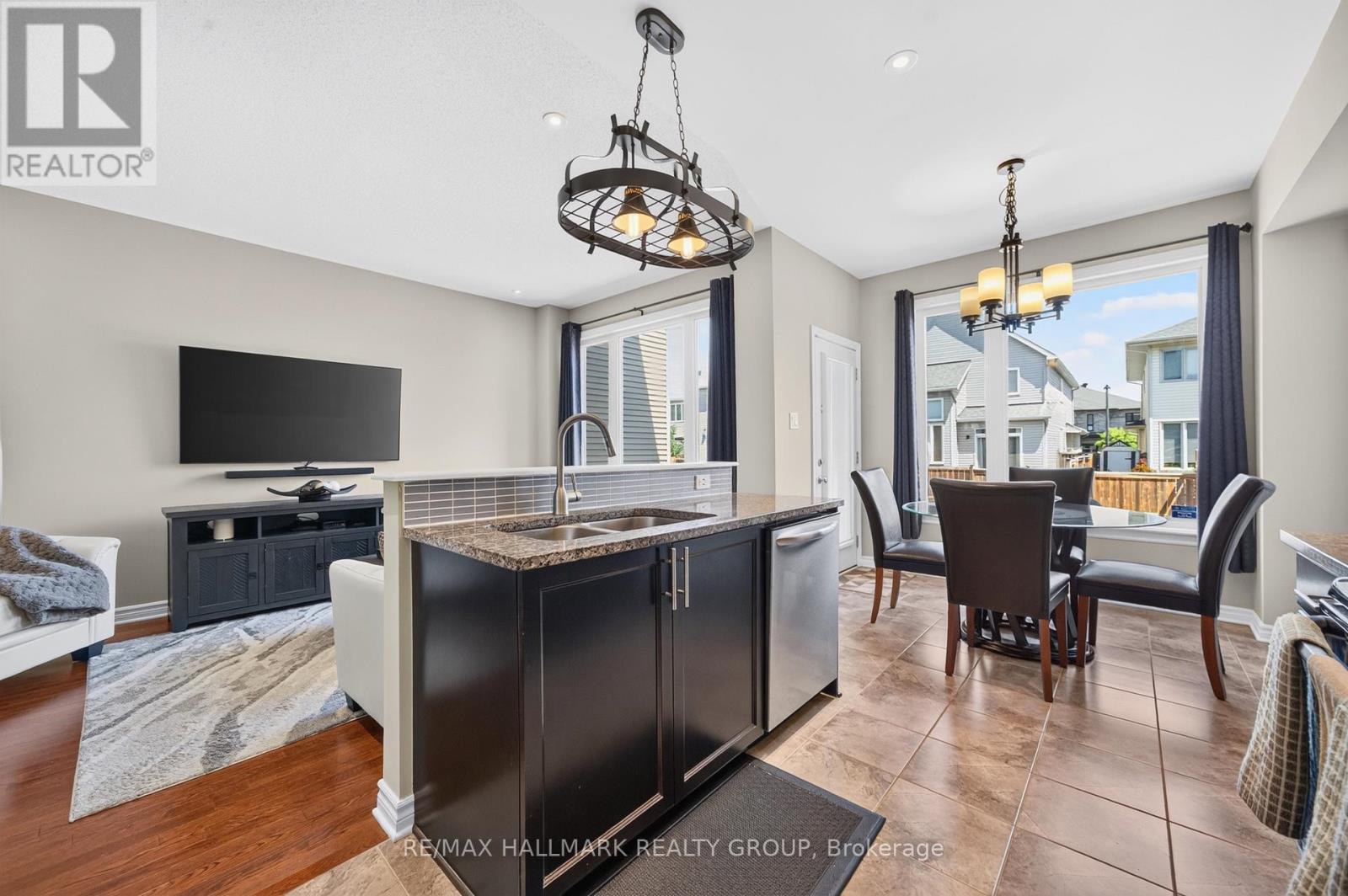 399 Livery Street Property Photo 8