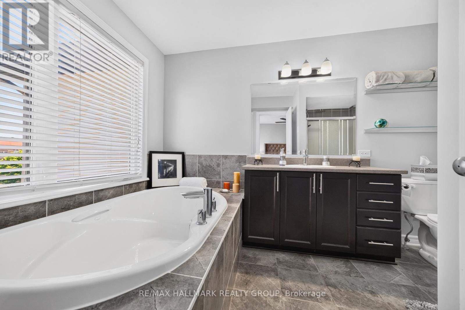 399 Livery Street Property Photo 11