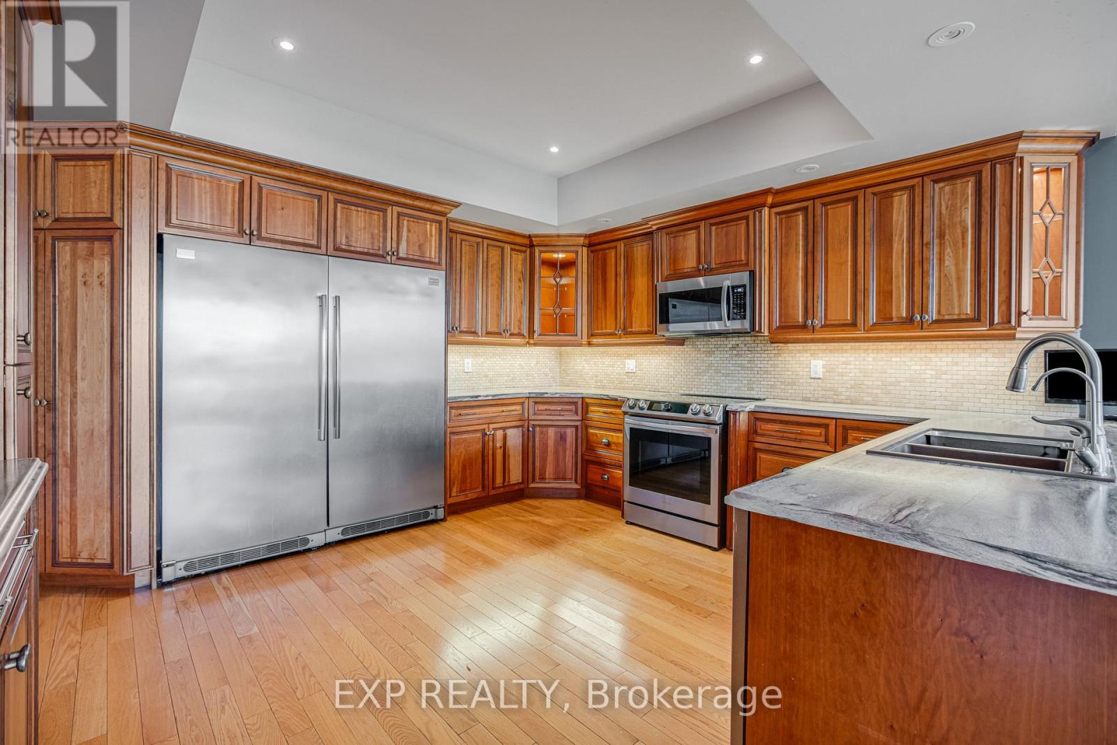 47 Beaver Lane Property Photo 6