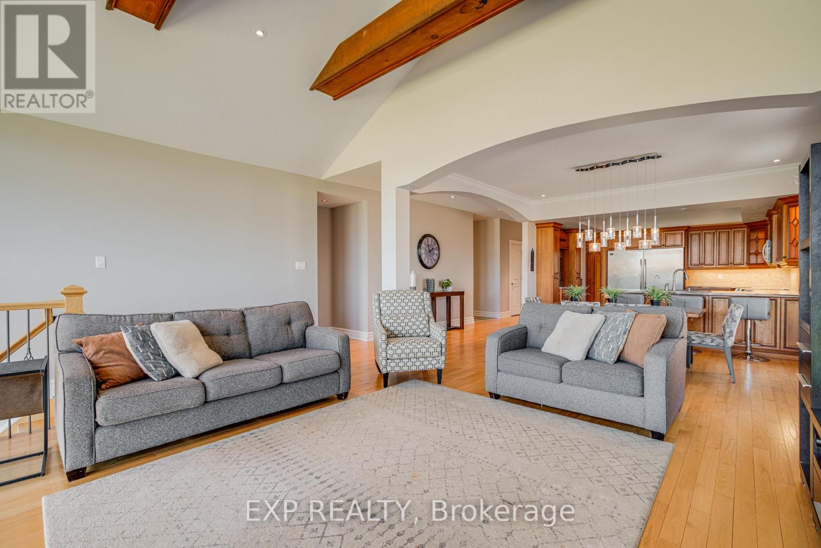 47 Beaver Lane Property Photo 13