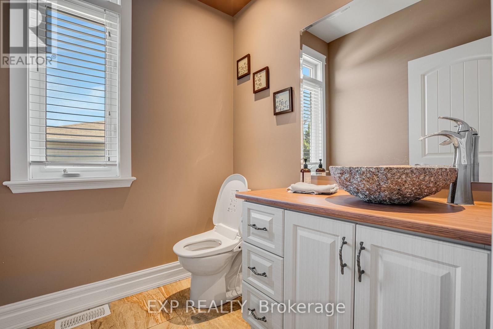 47 Beaver Lane Property Photo 24