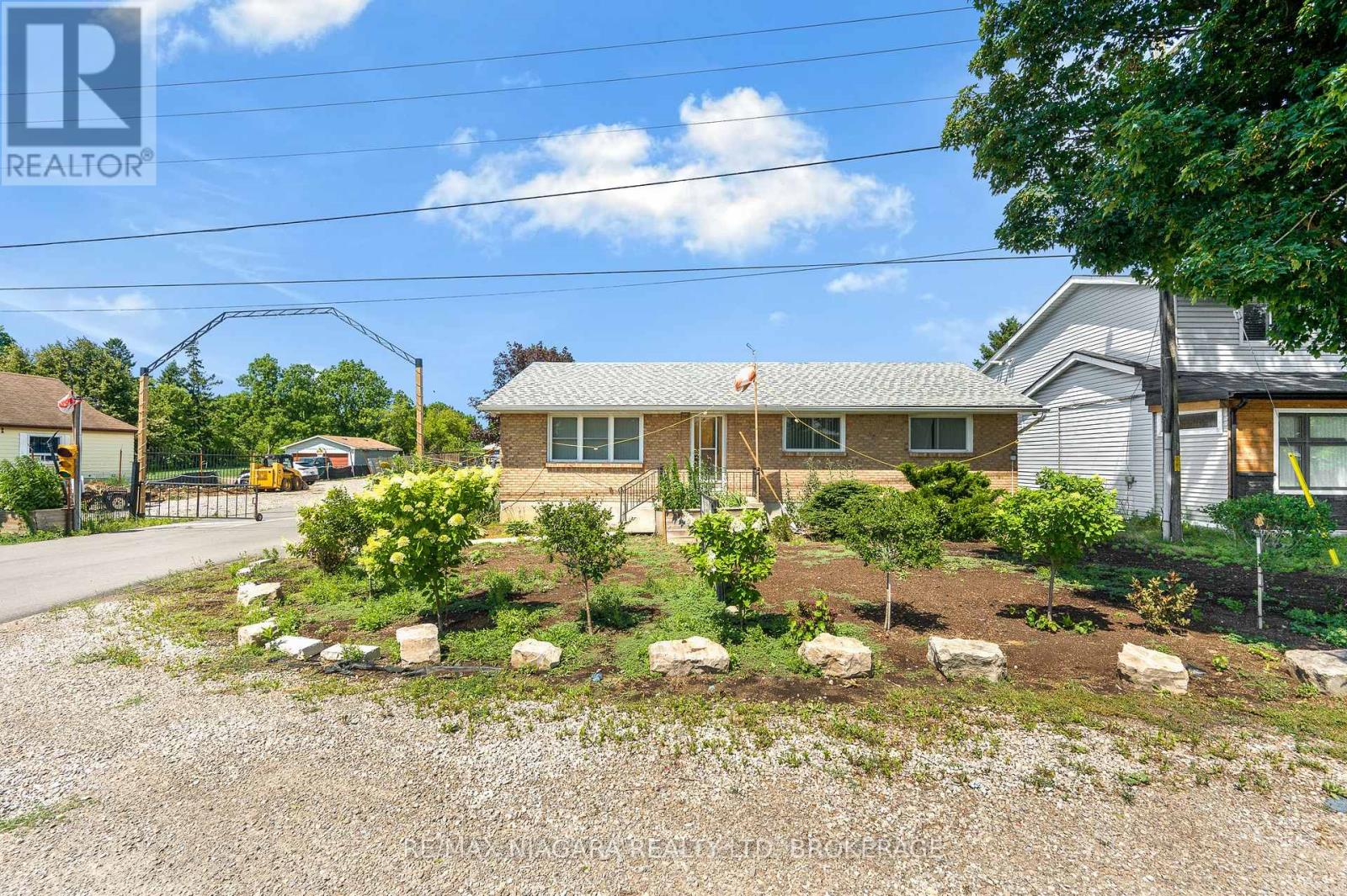 2300 Hwy 6 Highway Property Photo 9