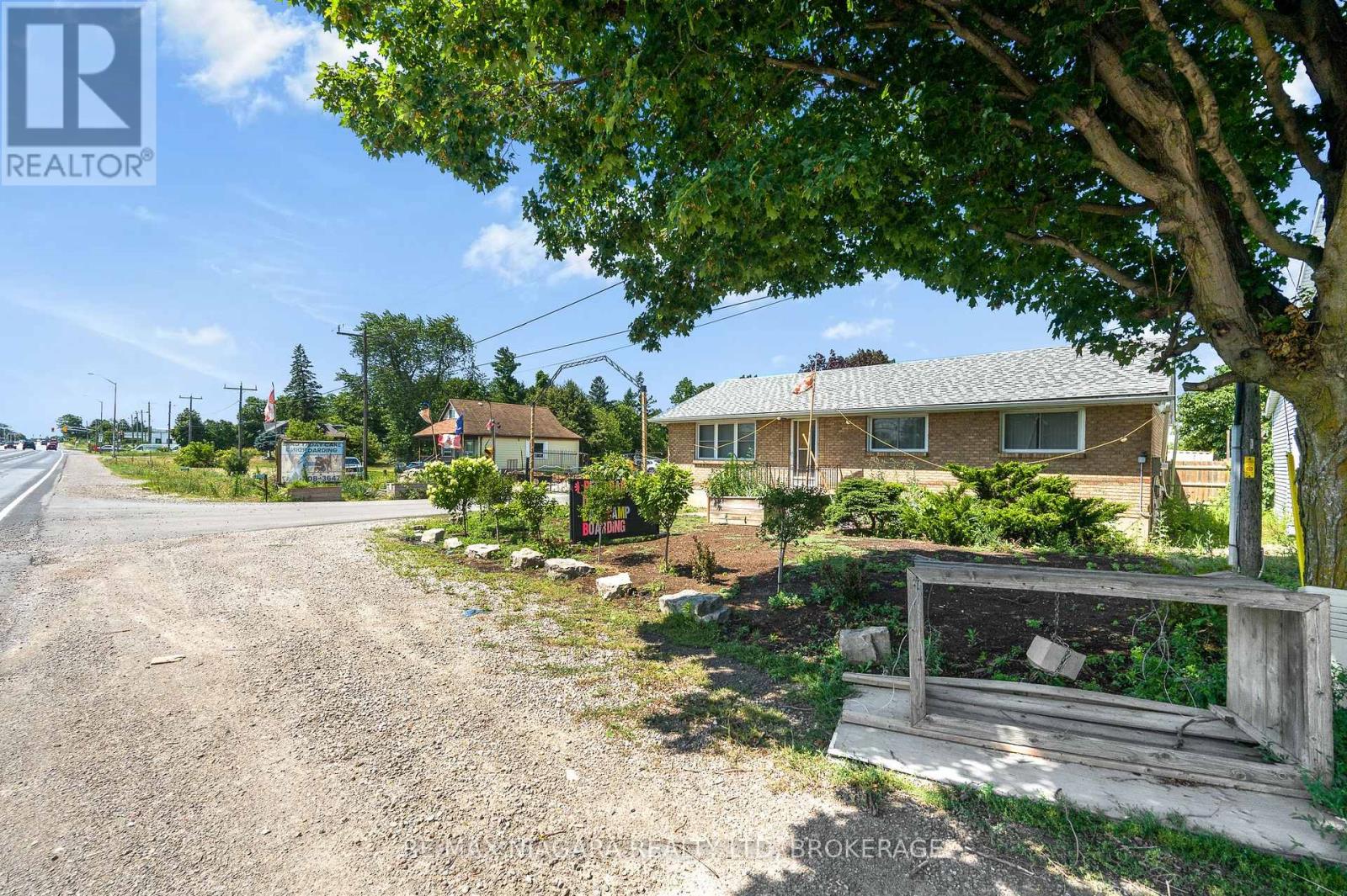2300 Hwy 6 Highway Property Photo 10