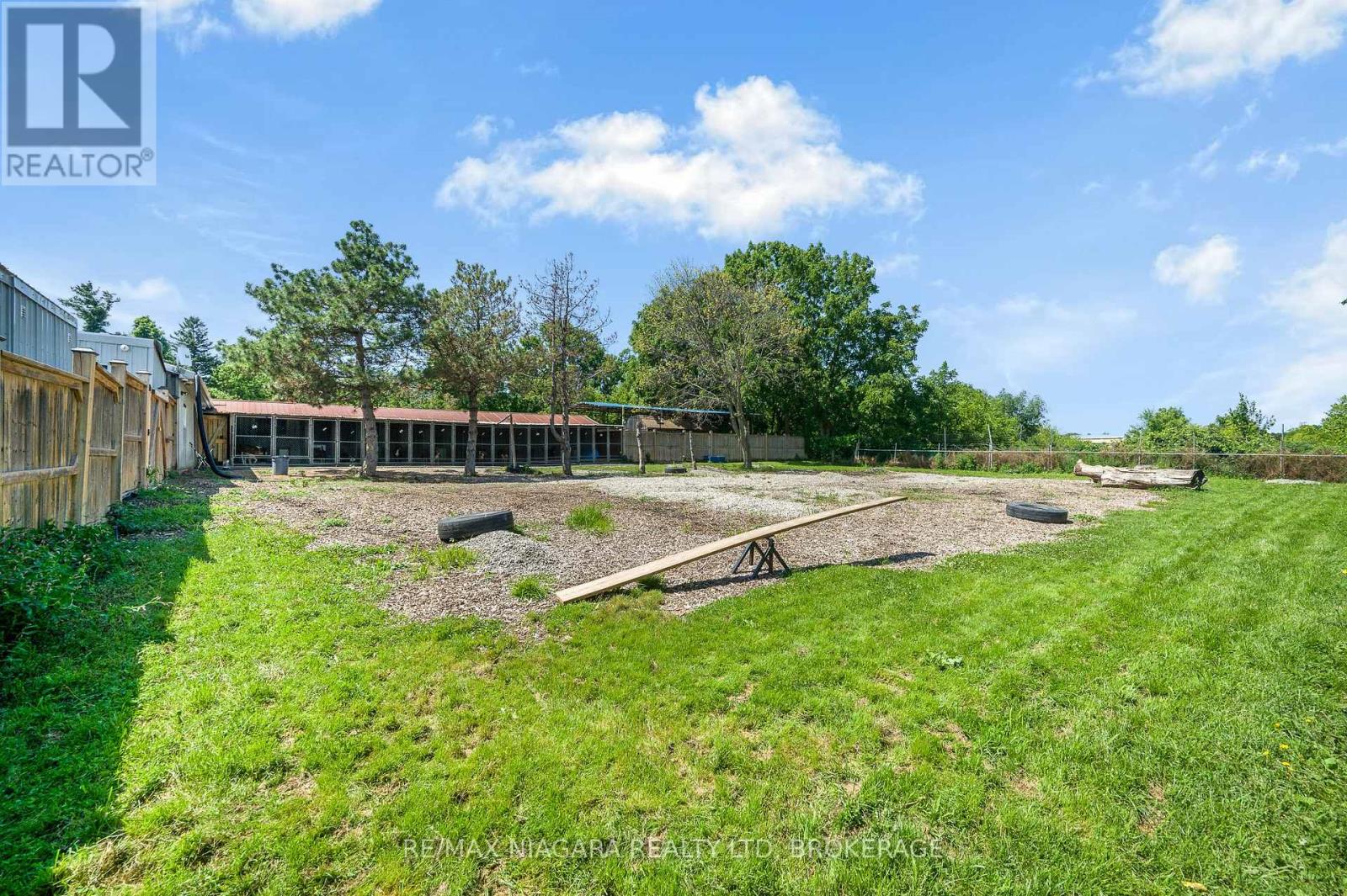 2300 Hwy 6 Highway Property Photo 23