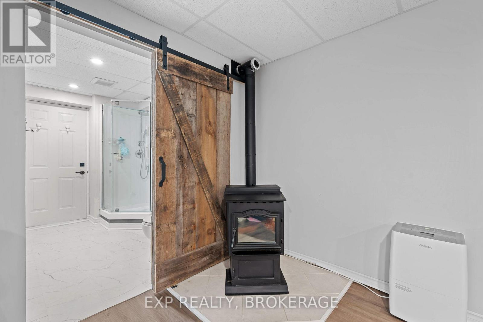 26 Boxen Harbour Lane Property Photo 36