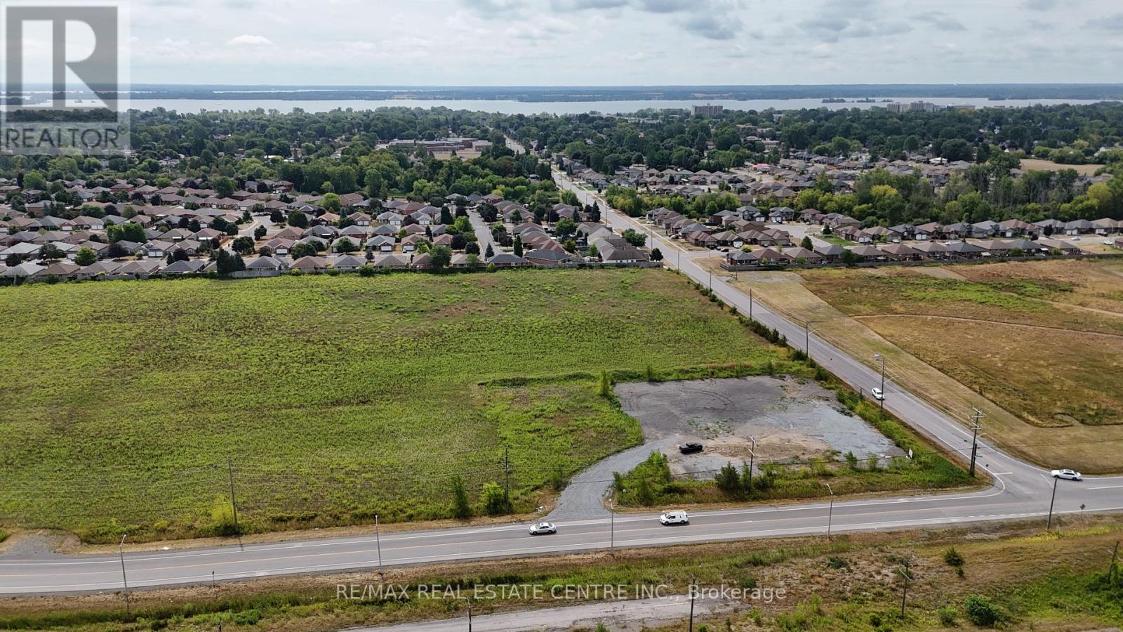 401 Farley Avenue Property Photo 4