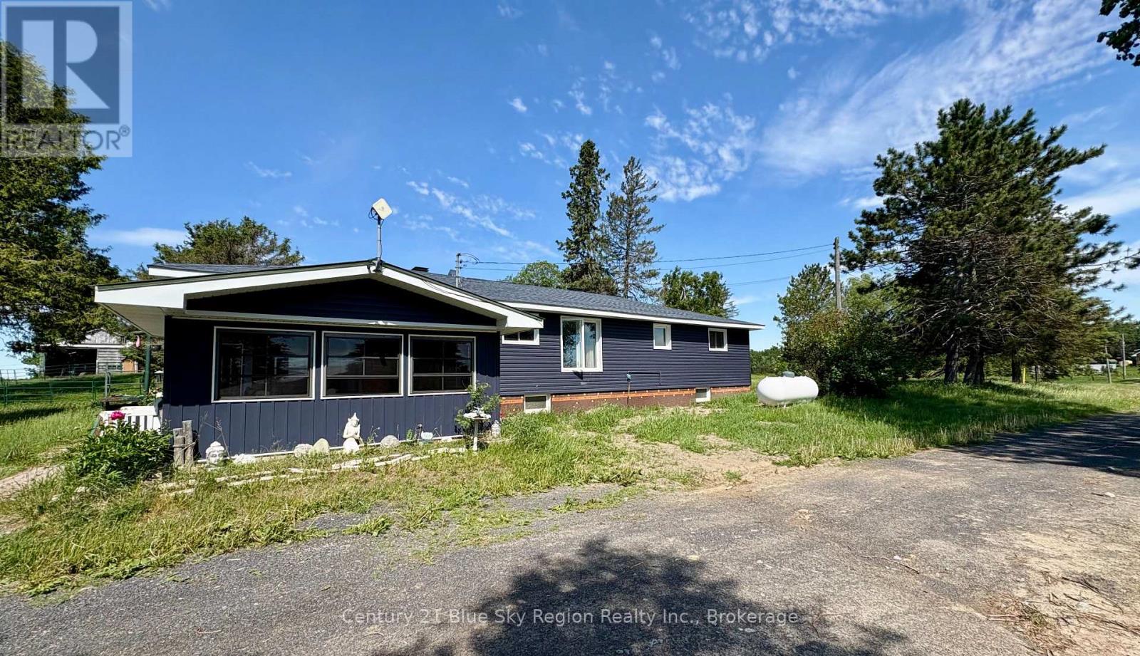 115 Bennet Road Property Photo 2