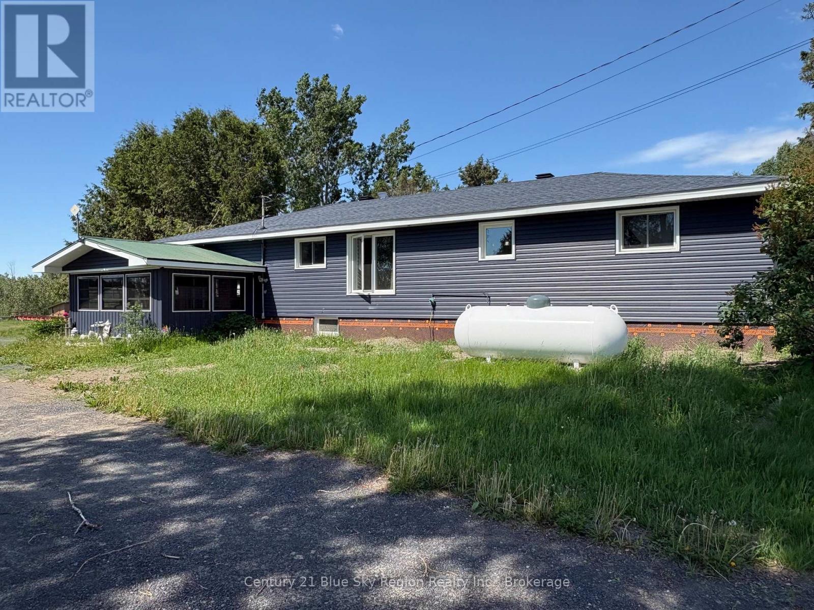 115 Bennet Road Property Photo 3