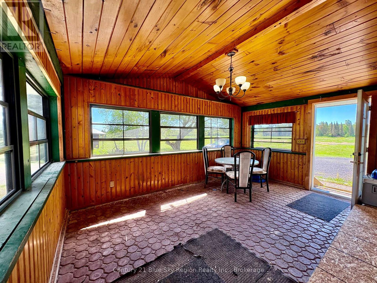 115 Bennet Road Property Photo 7