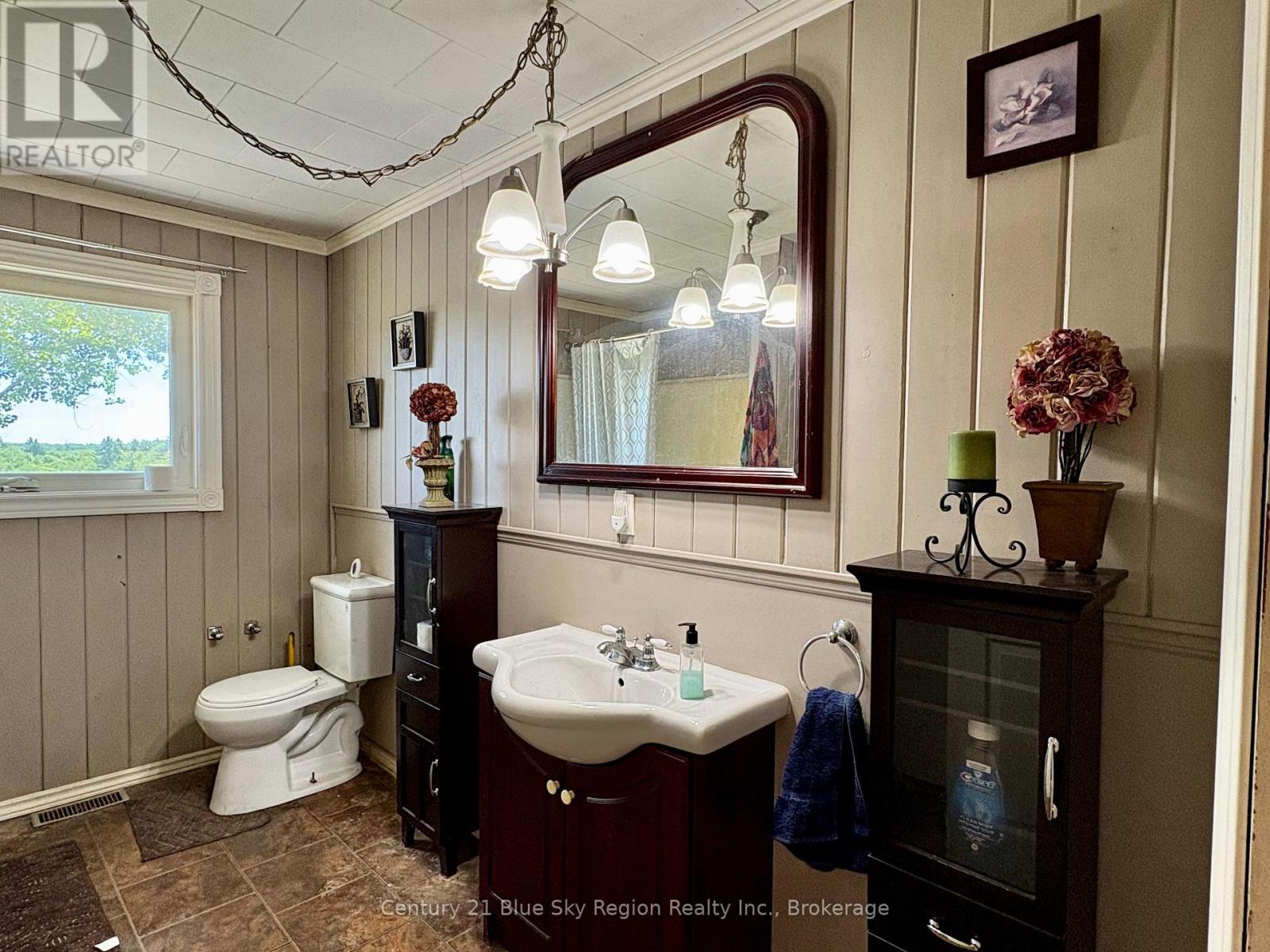 115 Bennet Road Property Photo 11
